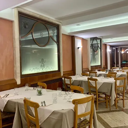 Le Focette Dell'orso 3* 斯坎诺
